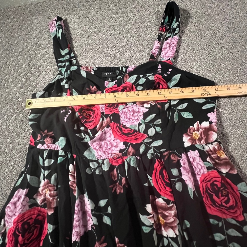 Torrid Floral Sun Dress Women 2 Black Red Rose Smocked Back Pockets 11844401 - Picture 6 of 8